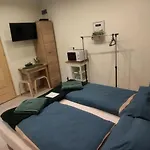 Csengo Vendeghaz בית הארחה קישקורוש